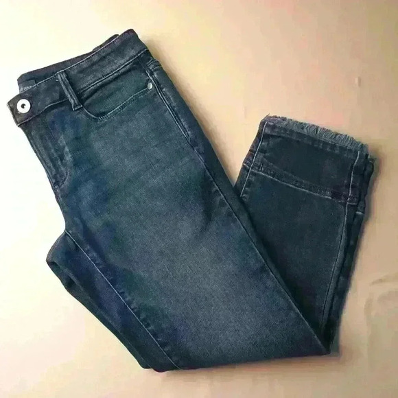 J.Jill Denim Brand Cropped Jeans Size 2P Authentic Fit Raw Edge Hem Skinny Leg - Picture 1 of 11
